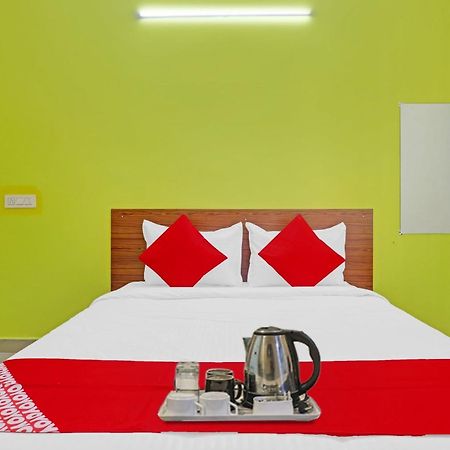 Super Collection O Elite Stay Near Habsiguda Metro Station Haiderabad Buitenkant foto