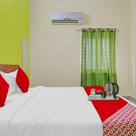 Super Collection O Elite Stay Near Habsiguda Metro Station Haiderabad Buitenkant foto