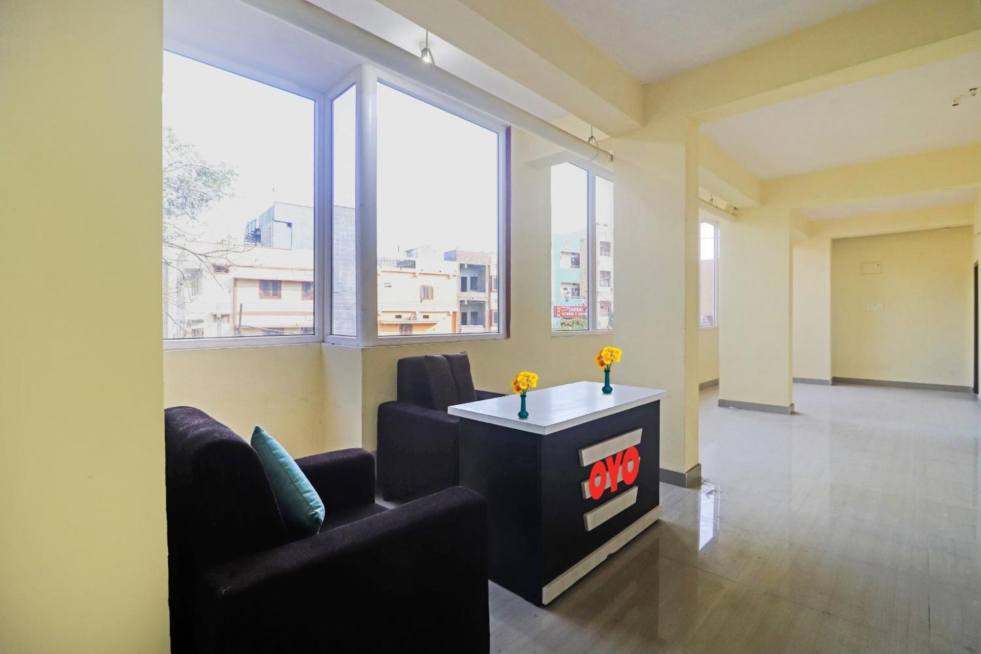 Super Collection O Elite Stay Near Habsiguda Metro Station Haiderabad Buitenkant foto