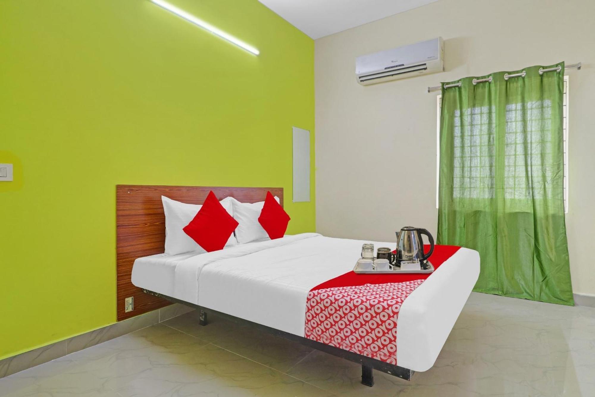 Super Collection O Elite Stay Near Habsiguda Metro Station Haiderabad Buitenkant foto