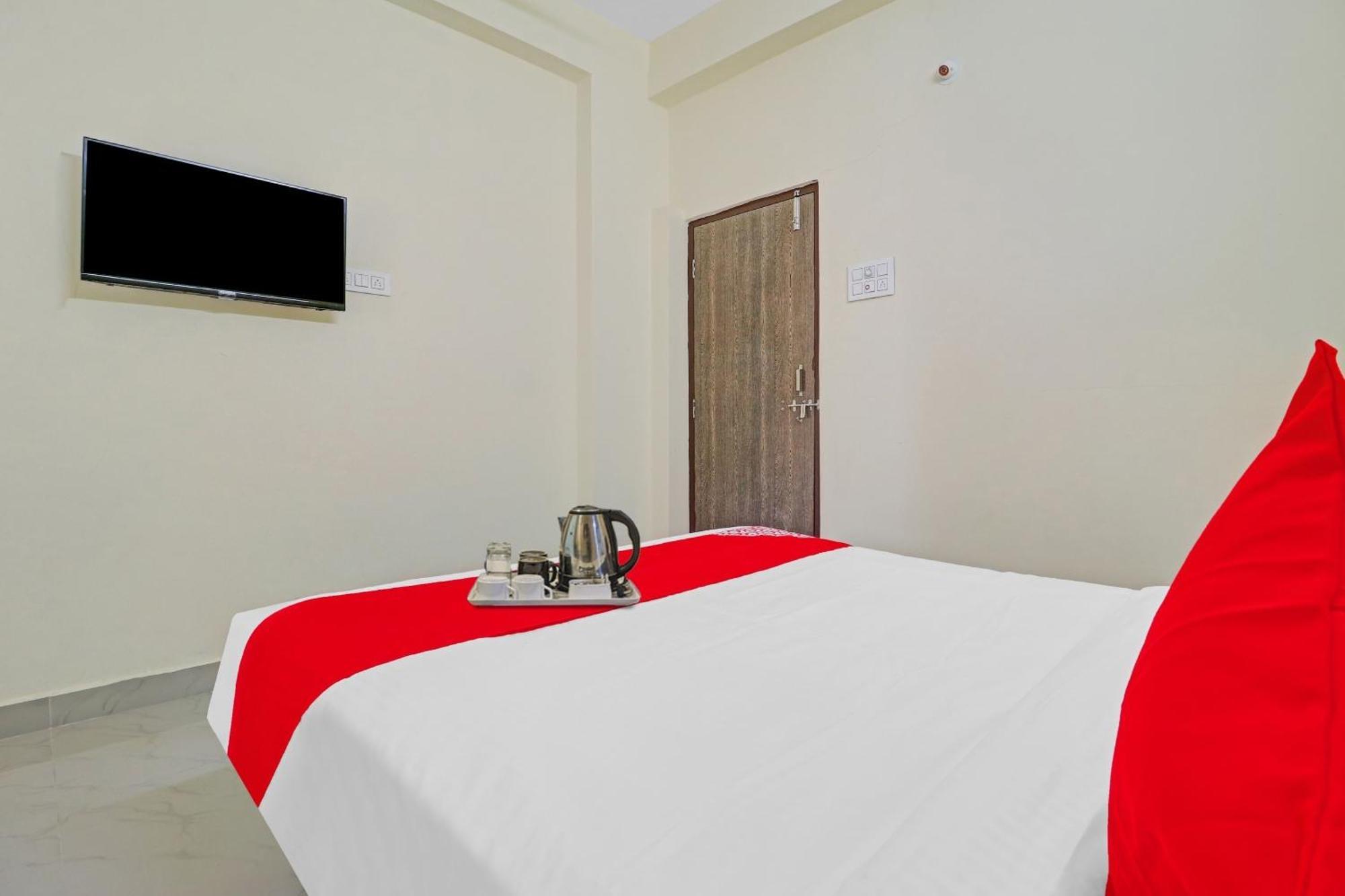 Super Collection O Elite Stay Near Habsiguda Metro Station Haiderabad Buitenkant foto