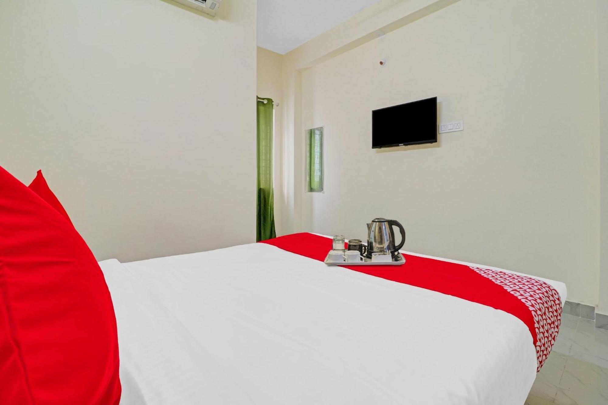 Super Collection O Elite Stay Near Habsiguda Metro Station Haiderabad Buitenkant foto