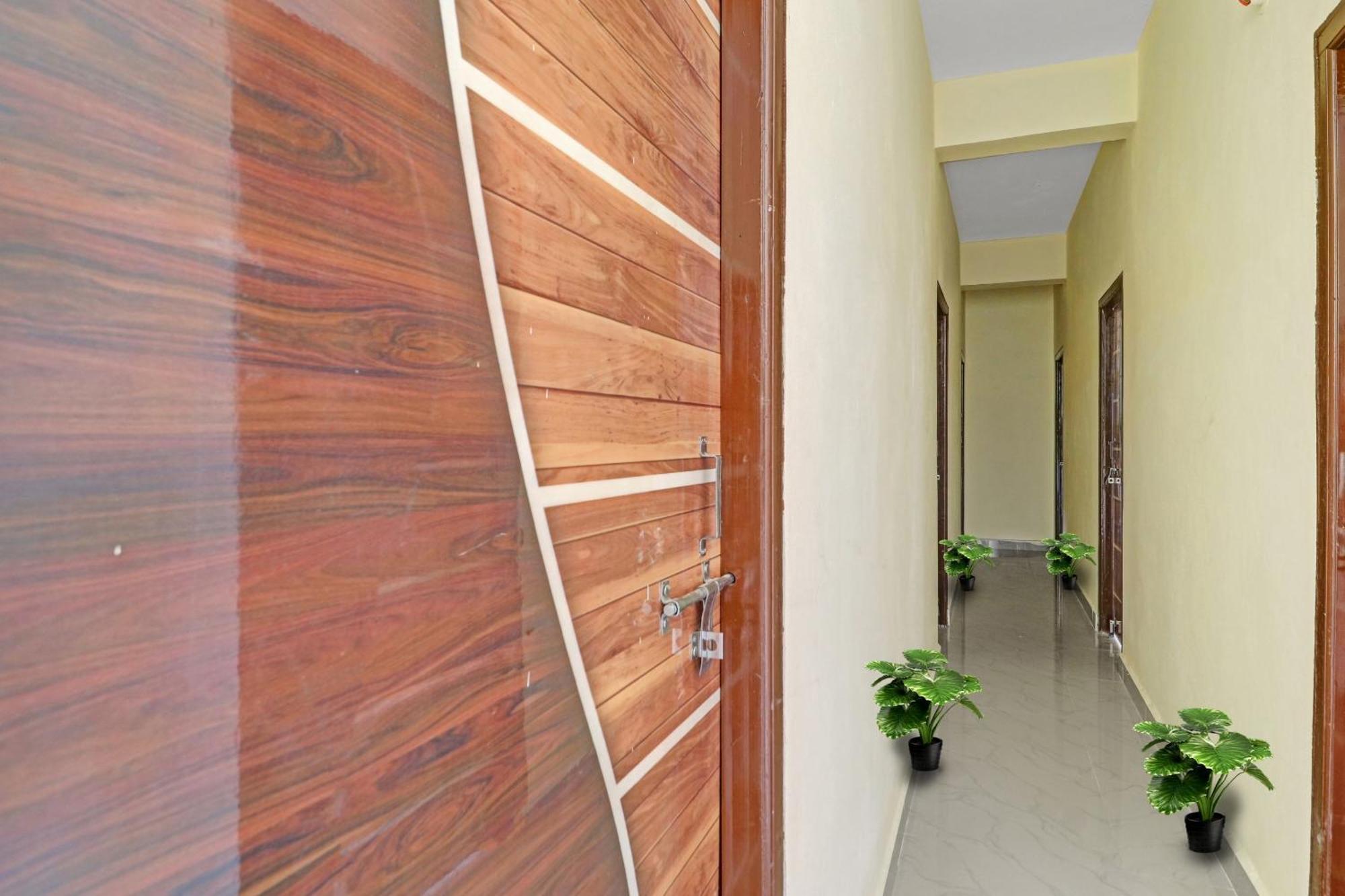 Super Collection O Elite Stay Near Habsiguda Metro Station Haiderabad Buitenkant foto